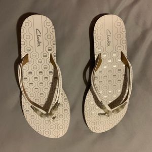 Clark’s White Flip Flops